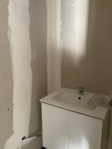 MAGNIFIQUE LOCAL COMMERCIAL 36 M² ROGNAC 13340