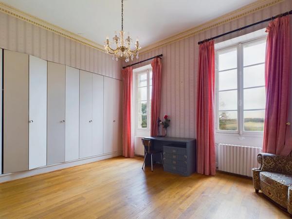 Château de Prestige dans le Nord du Gers