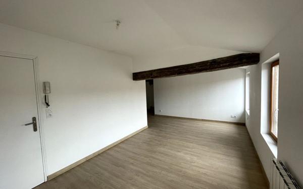 Appartement à louer    3 pièces •  Bar-le-Duc