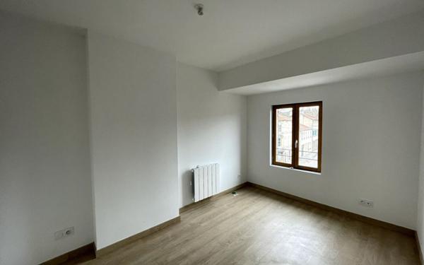 Appartement à louer    3 pièces •  Bar-le-Duc