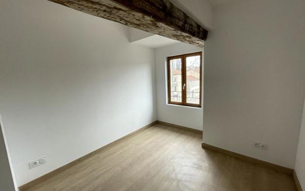 Appartement à louer    3 pièces •  Bar-le-Duc