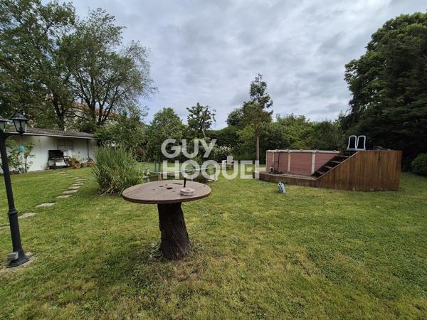 MAISON FAMILIALE GRAND JARDIN PROCHE COMMODITES