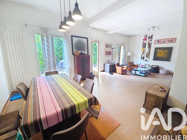 Maison à vendre 6 pièces 141 m² Suresnes
