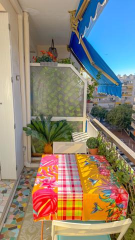 Appartement 3 pièces centre ville Antibes