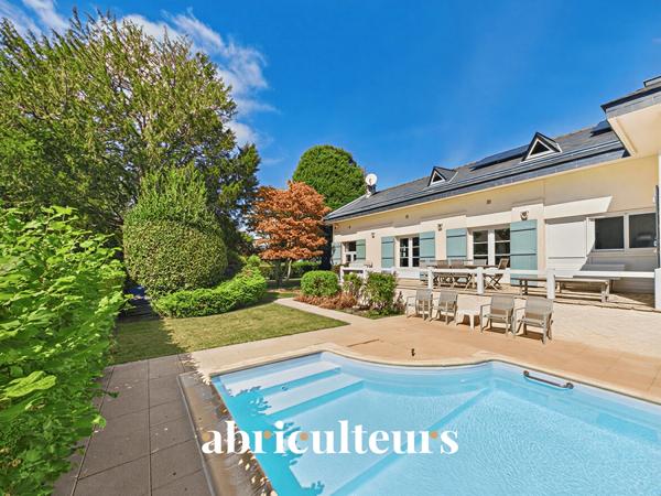 Maison 5/6 chambres avec piscine en vente à Orvault (44700)
