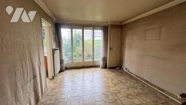 RER B "Le Bourget" - Avenue de la Division LeclercÀ vendre : appartement de 2 pièces d'une supe...