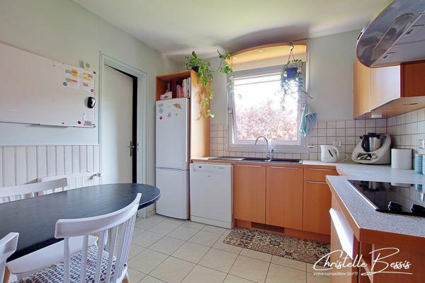 Limite Saint-Maur - Joli T4 avec loggia