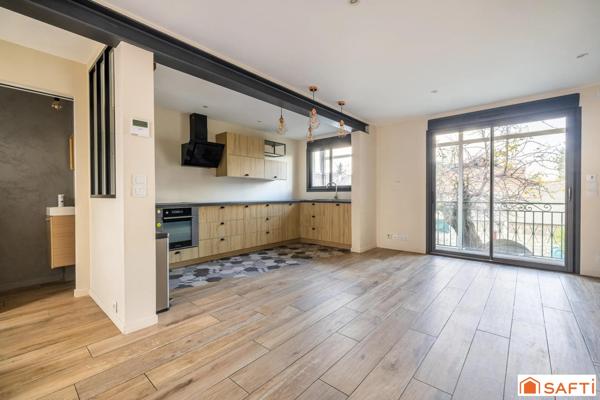 Jolie maison rénovée, jardin, studio indépendant.