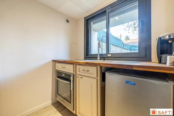 Jolie maison rénovée, jardin, studio indépendant.