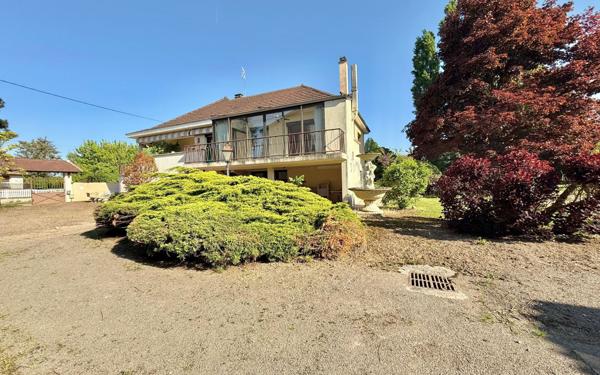 Maison à vendre    4 pièces • 130 m2 Auxonne