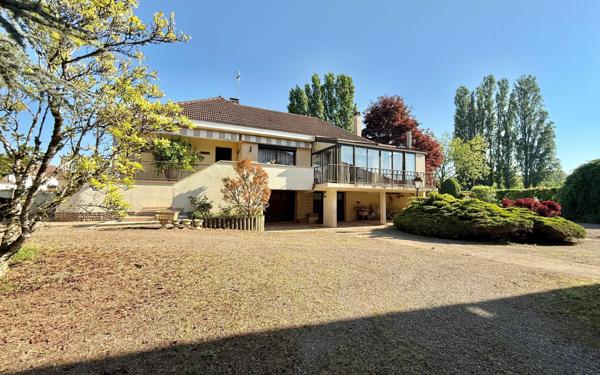 Maison à vendre    4 pièces • 130 m2 Auxonne