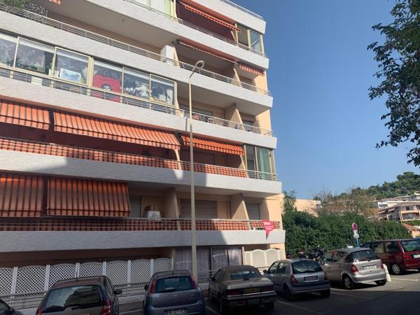 Le Cannet : Studio Vendu Loué