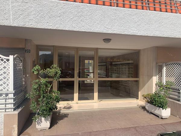 Le Cannet : Studio Vendu Loué