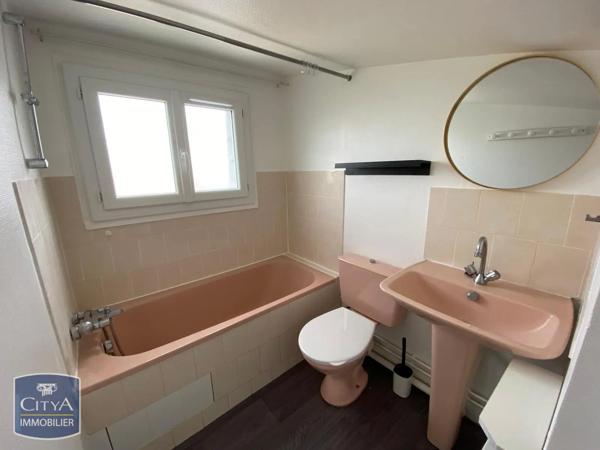Appartement à louer 1 pièce 29.35m² Tours (37000)
