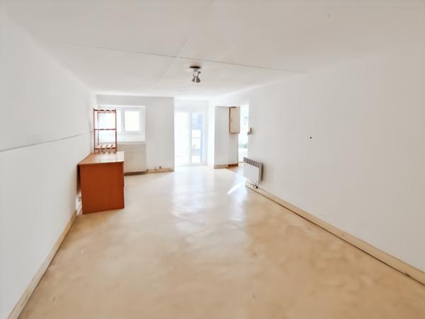 Maison 3 pièces - 81 m²