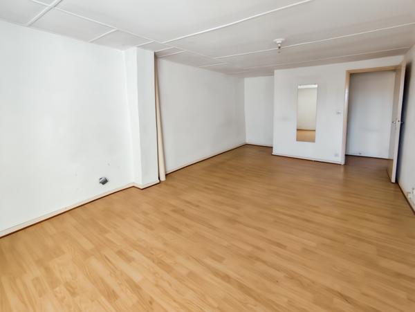 Maison 3 pièces - 81 m²