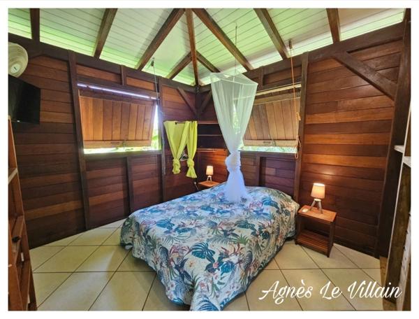 Villa Familiale avec Piscine + T2 + Bungalow sur 4 000 m2