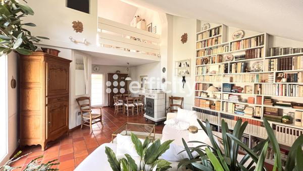 Maison
         6 pièces
        - 108 m² Exclusivité 300 000 € *
