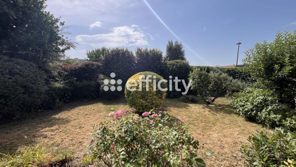 Maison
         6 pièces
        - 108 m² Exclusivité 300 000 € *