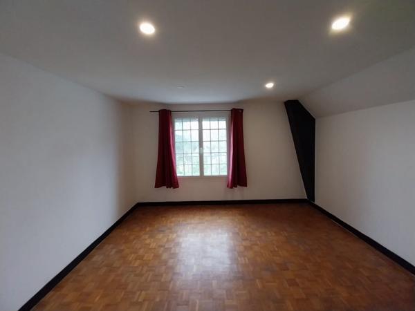 Maison Mezy Sur Seine 170 m² parcelle 900 m²