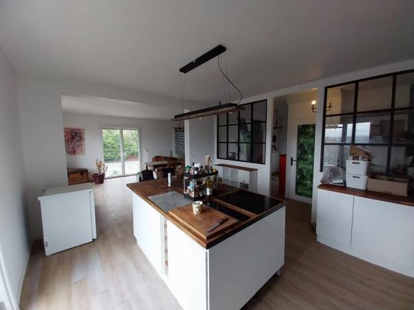 Maison Mezy Sur Seine 170 m² parcelle 900 m²