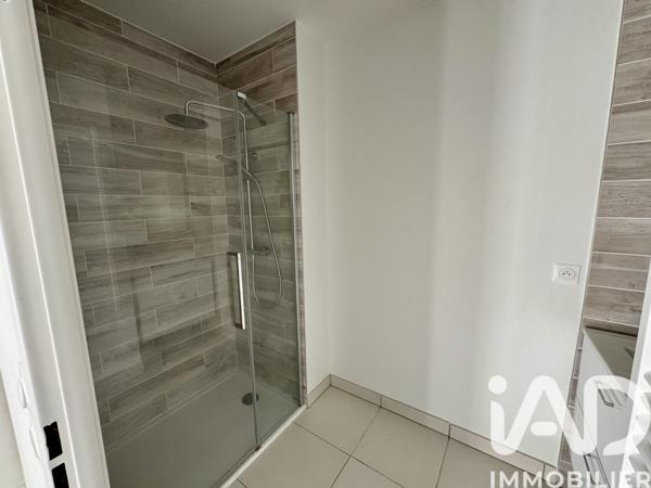 Location appartement 2 pièces 42 m² Bordeaux