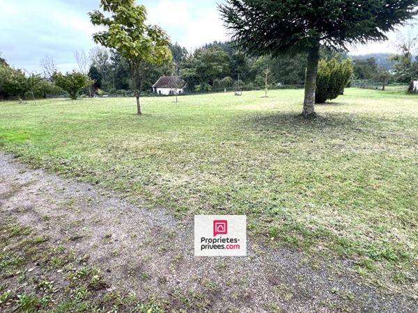 Maisons de 113 et 92m ² sur de 6000 m² de terrain