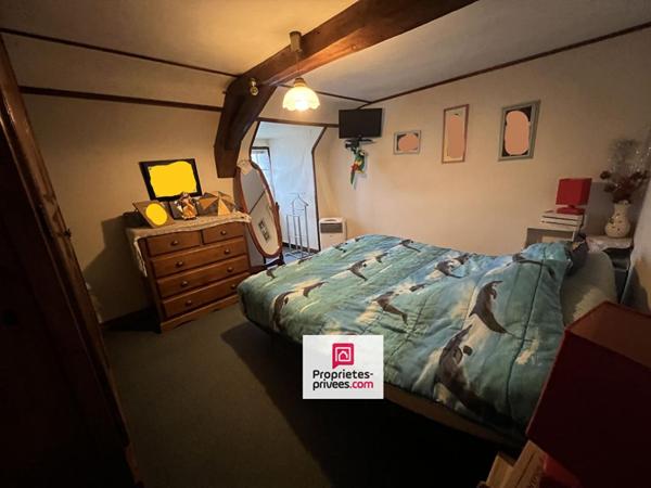 Maisons de 113 et 92m ² sur de 6000 m² de terrain