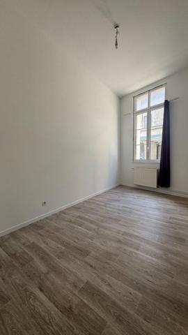 A louer - Grand appartement T4 de 91m² à Elbeuf - Disponible immédiatement
