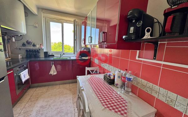 Appartement à vendre    4 pièces • 68,11 m2 Clichy-sous-Bois