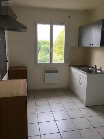 Appartement à louer à Cormatin en Saône-et-Loire (71460), ref : l800218849   
Centre-ville