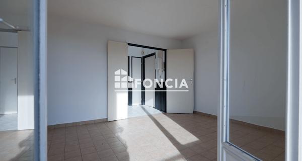 À vendre Appartement 2 pièces 49.25 m² - ÉVry-courcouronnes 91000