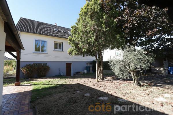 Vente
                Maison115,9 m² - 5 Pièces -
                    SAINT CYR EN VAL (45590)