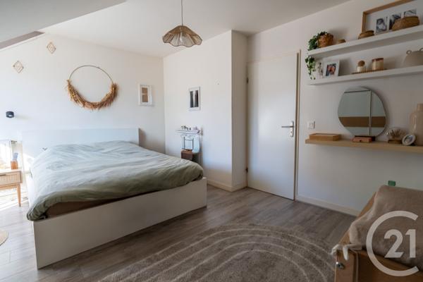 Appartement F3 à vendre  3 pièces - 65,74 m2 TORCY - 77