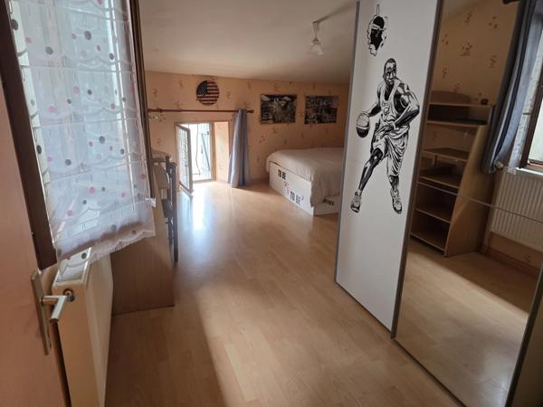 Vente Maison 4 pièces 131 m2 à Jumeaux