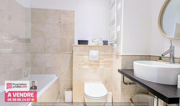 MAGNIFIQUE 2 PIECES DE 55 m² AVEC VASTE TERRASSE