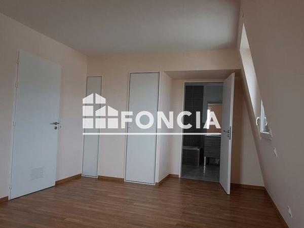 Location Appartement 2 pièces 43.6 m² - 36 BIS AVENUE DE GRUGLIASCO Echirolles 38130