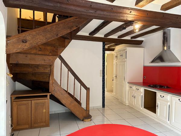 Maison de 133 m² à Sillé-le-Guillaume - 4 chambres, jardin et garage
