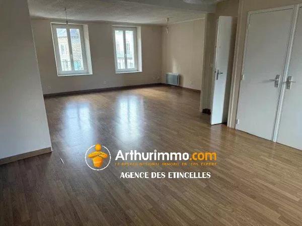 Vente Immeuble 3 pièces 117 m2 à Martigné-Ferchaud