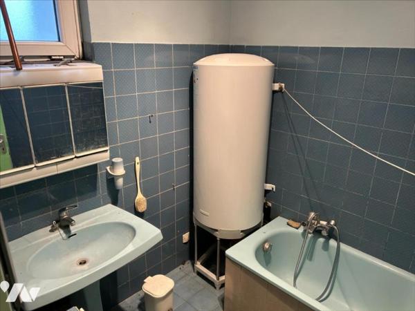 DISSAY - MAISON 40 M² - GRENIER AMENAGEABLE - TERRAIN 400 M² - GARAGE