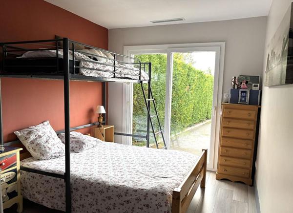 SURY le COMTAL 42450 Maison plain-pied 160m² habitables 4 chambres sur 950m² de terrain