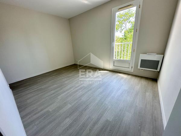 Maison Tours Montjoyeux 5 pièce(s) avec jardin et garage