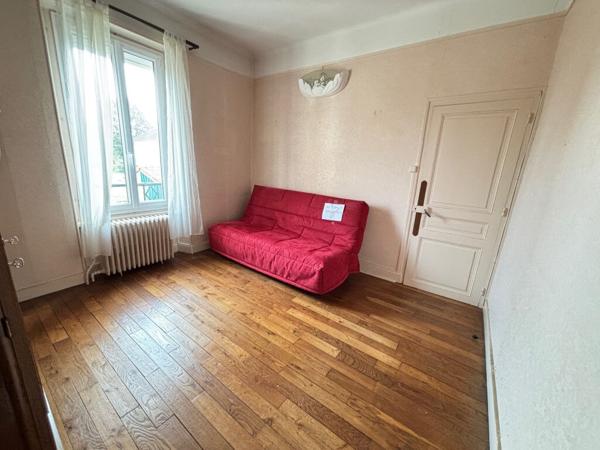 EN VENTE - FOURCHAMBAULT - Maison 3 chambres et bureaux terrain