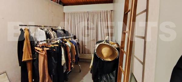 Maison d'architecte 7P  142 m2 