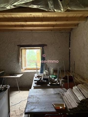 Maison à vendre 4 pièces de 200 m²