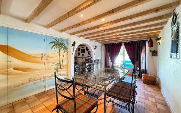 Maison à vendre    7 pièces •  Saint-Palais-sur-Mer