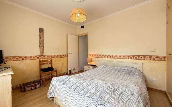 Maison à vendre    7 pièces •  Saint-Palais-sur-Mer