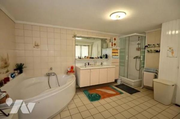 MAISON SEMI MITOYENNE PROCHE CENTRE VILLE