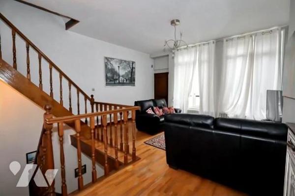 MAISON SEMI MITOYENNE PROCHE CENTRE VILLE