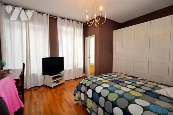 MAISON SEMI MITOYENNE PROCHE CENTRE VILLE